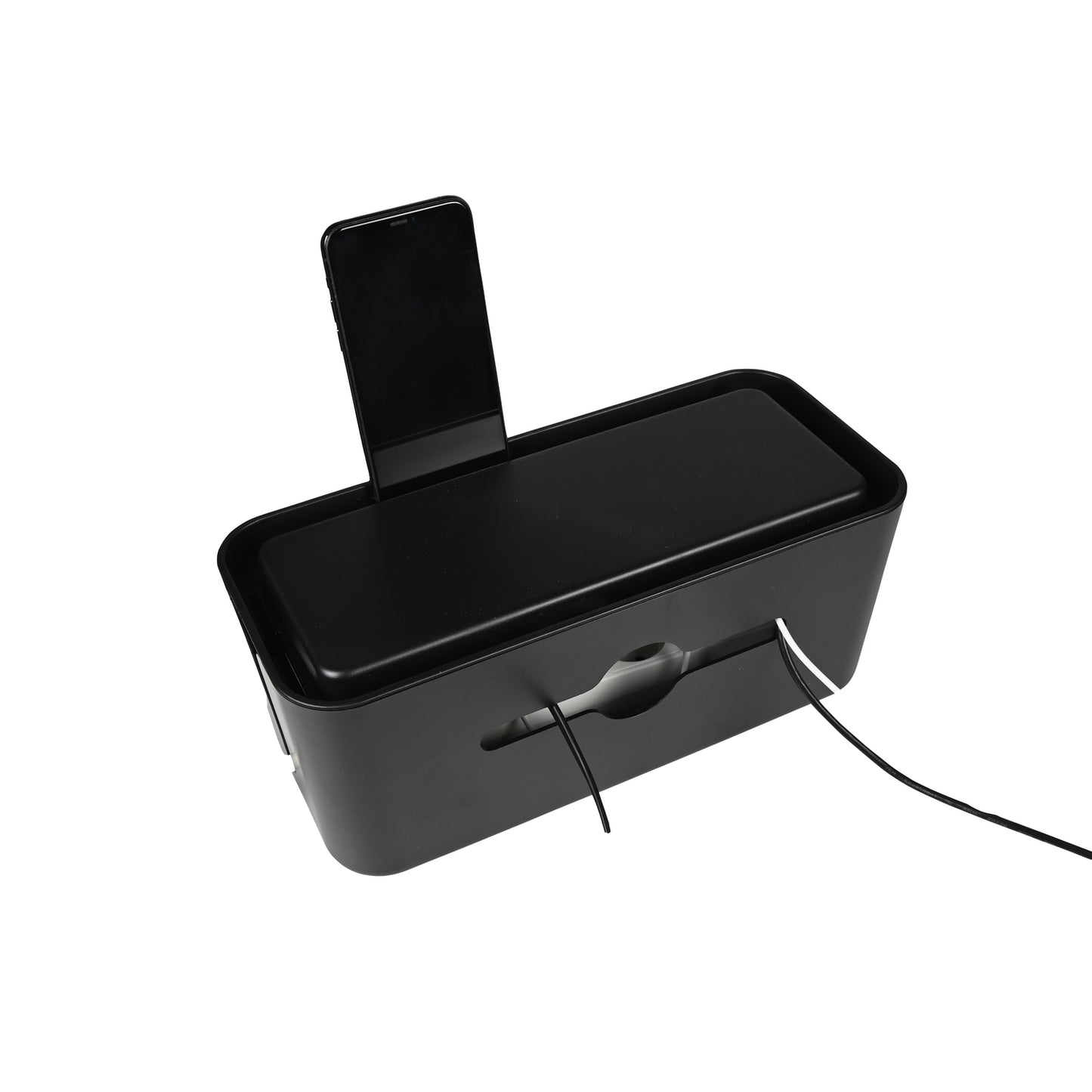 Geschlossene Kabelbox mit herausgeführten Kabeln und einem auf dem Deckel stehenden Smartphone.