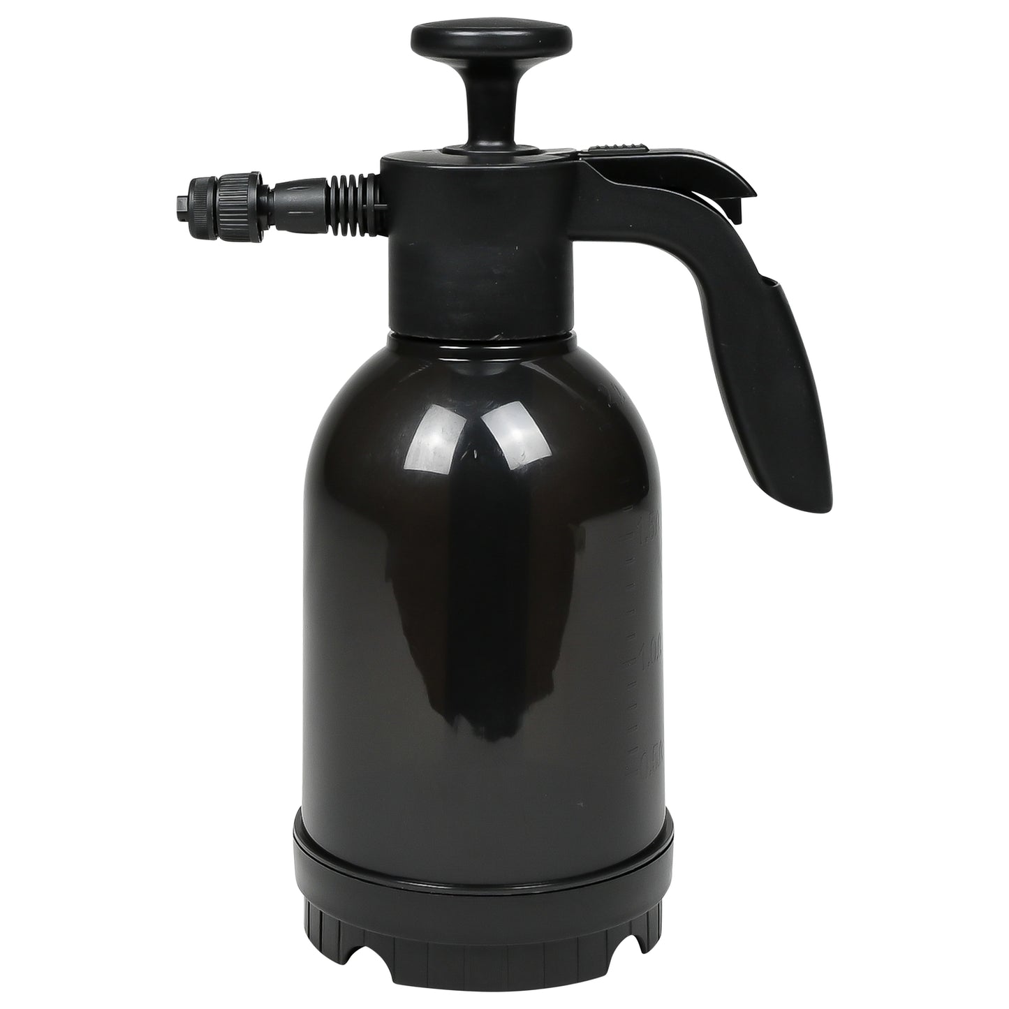 Schwarzer Pumpsprüher mit eingedrückter Pumpstange, seitlicher Düse und ergonomischem Griff, freigestellt auf weißem Hintergrund.
