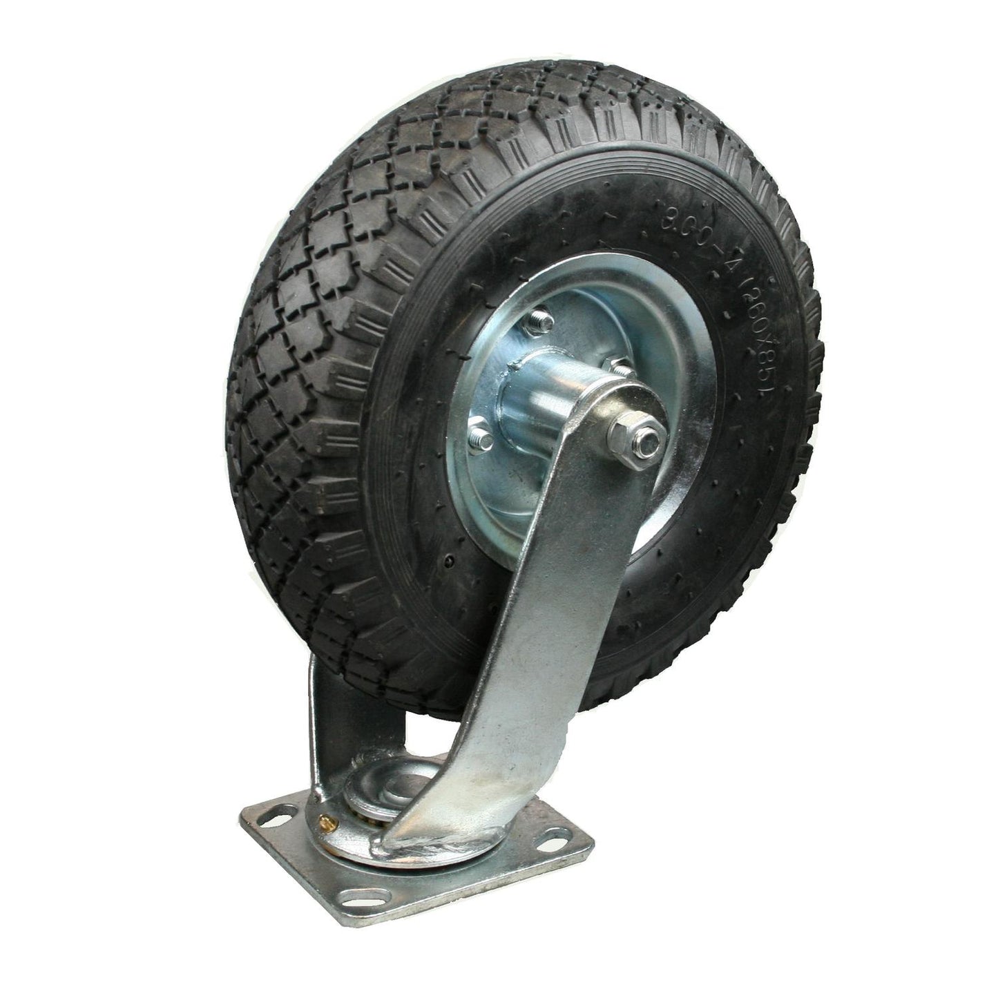 Das Bild zeigt eine Lenkrolle mit schwarzem Luftreifen vor weißem Hintergrund. Der Reifen besitzt ein grobes, kreuzförmiges Profil und ist auf einer silbernen Metallfelge montiert. Die Halterung aus silberfarbenem Metall ist leicht schräg dargestellt und