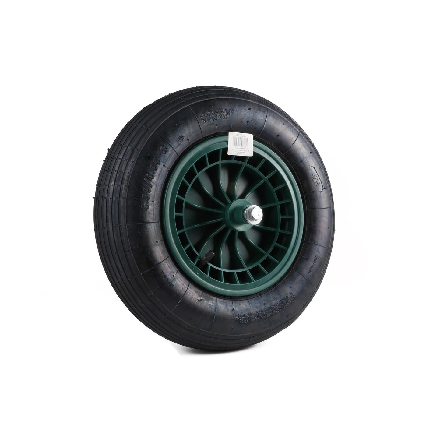 Luftreifen mit vormontierter Achse, seitlich aufgenommen auf weißem Hintergrund. Der grüne Kunststoffkern mit Speichenstruktur trägt eine silberne Schraube in der Mitte, der schwarze Reifen zeigt feine Längsrillen und eingeprägte Beschriftungen