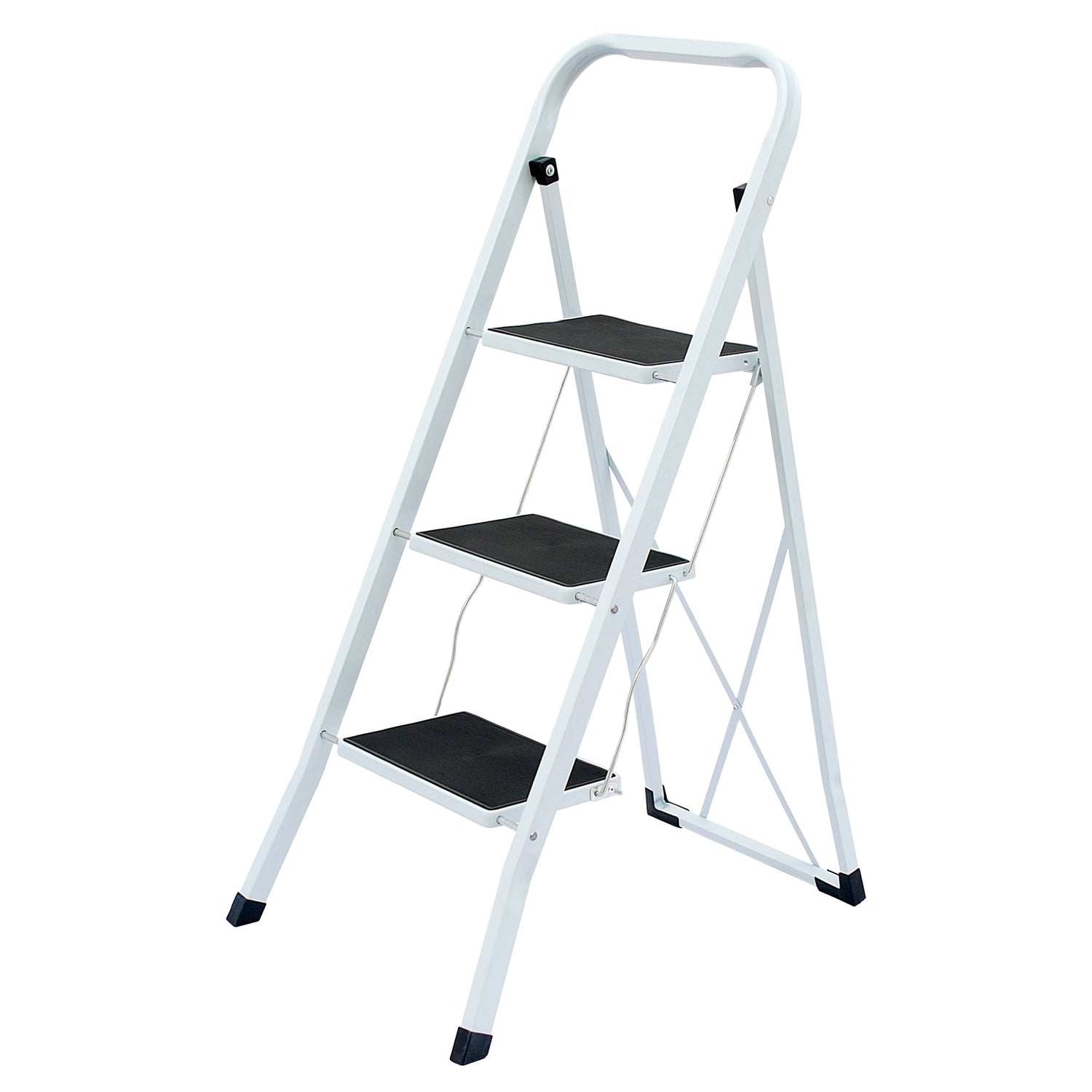 Weiße Klapptrittleiter mit drei schwarzen Stufen, rutschfesten Füßen und gebogenem Haltegriff, freistehend auf weißem Hintergrund.