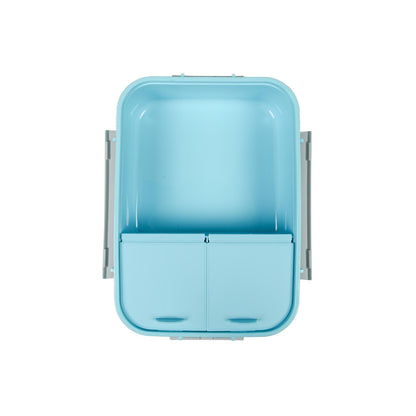 Geöffnete hellblaue Lunchbox mit einem großen Fach und zwei kleineren Fächern im unteren Bereich, von oben gesehen.