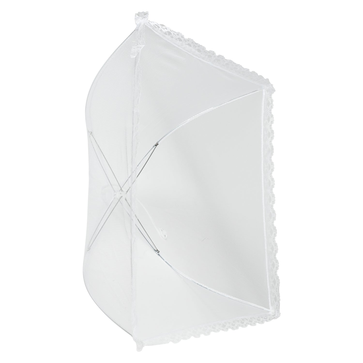 Weiße zusammenklappbare Netzabdeckung in seitlicher Ansicht, aufrecht stehend mit sichtbaren Metallstreben und Spitzenabschluss.