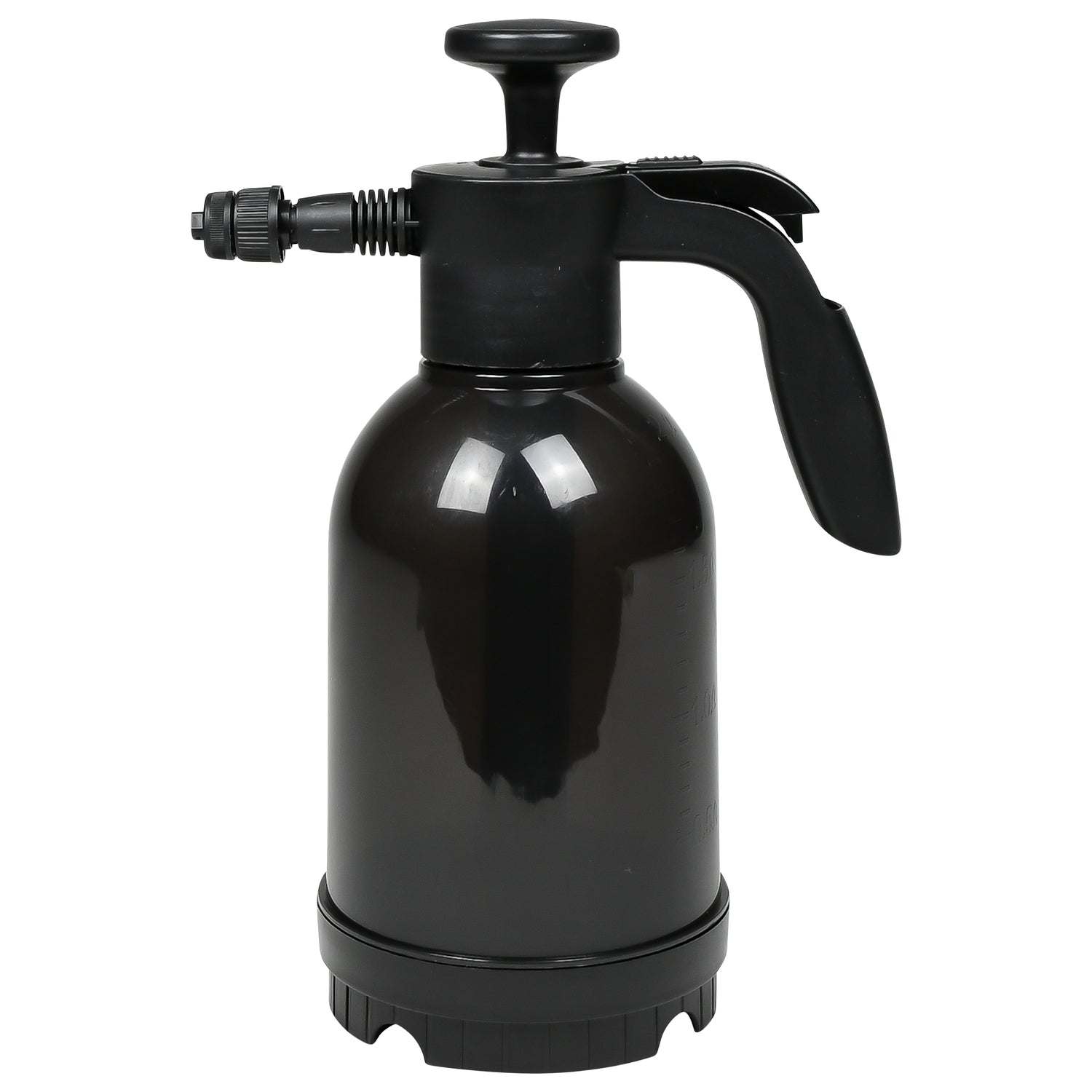 Schwarzer Pumpsprüher mit eingedrückter Pumpstange, seitlicher Düse und ergonomischem Griff, freigestellt auf weißem Hintergrund.