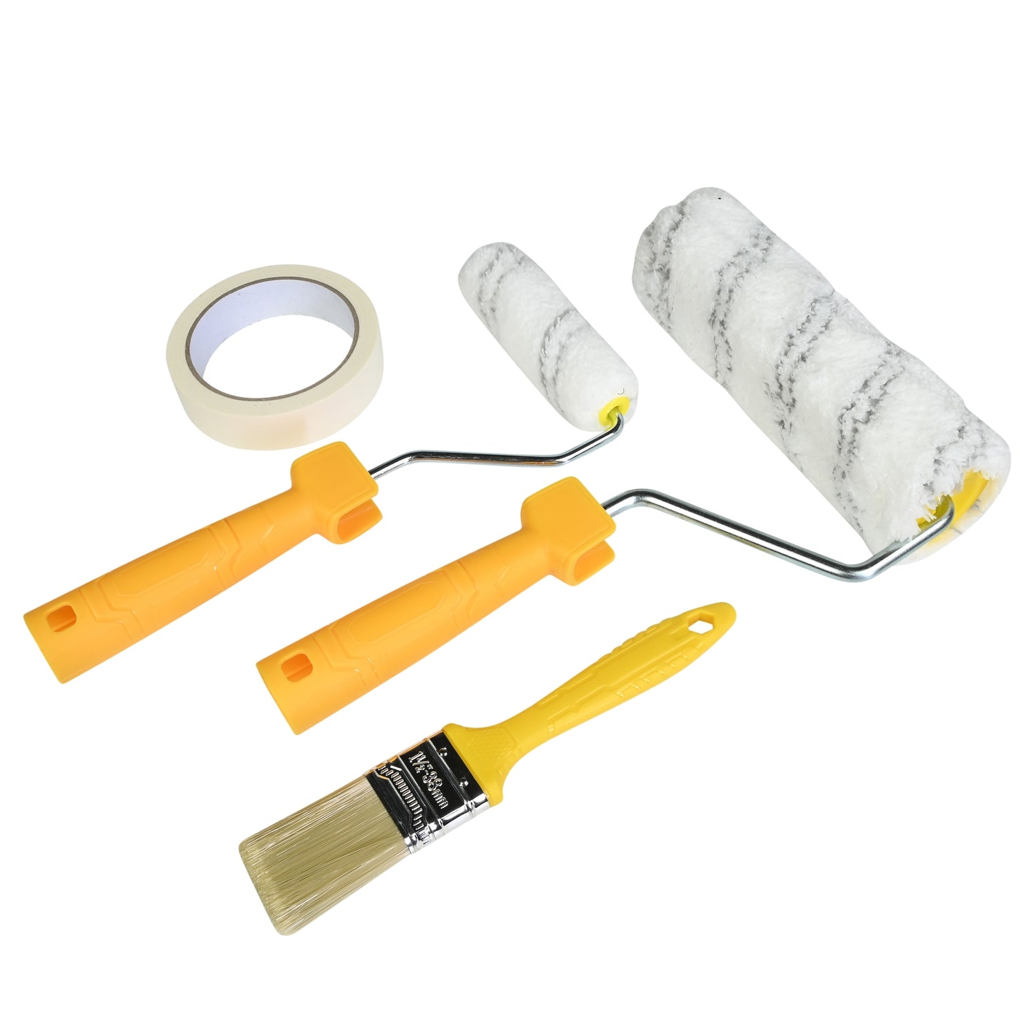 Farbroller-Set mit zwei Farbrollern, einem Pinsel und einem Kreppband, alle mit gelben Griffen und weißen Walzen, auf weißem Hintergrund angeordnet.