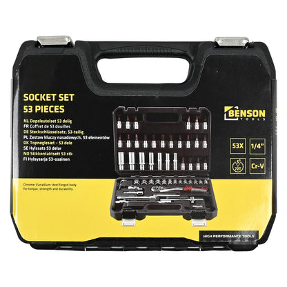 Vorderseite des schwarzen Werkzeugkoffers mit gelbem Etikett, Aufschrift „Socket Set 53 Pieces“ und Abbildung des geöffneten Steckschlüsselsatzes.