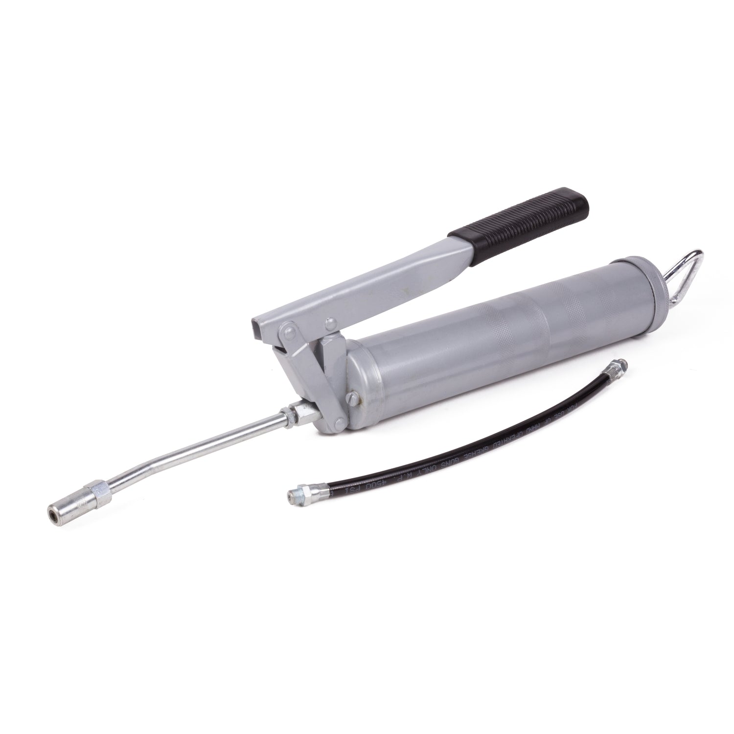Handhebel-Fettpresse in liegender Position, silberfarbener Zylinder mit schwarzem Griff, vorne angeschlossene feste Metallleitung, daneben ein separater schwarzer flexibler Schlauch.