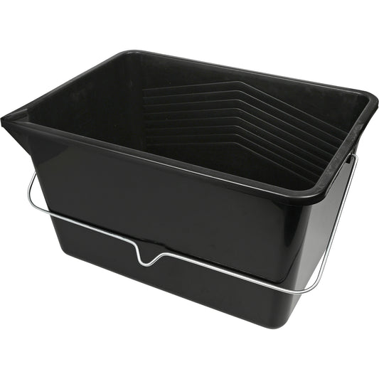 Schwarze rechteckige Farbwanne aus Kunststoff mit integriertem Metallbügelgriff und geriffeltem Abstreifbereich im Inneren.